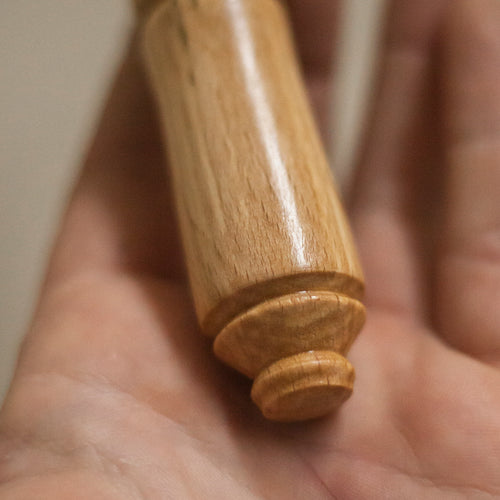 Crochet Hook : Turned Beech Hook size 4mm